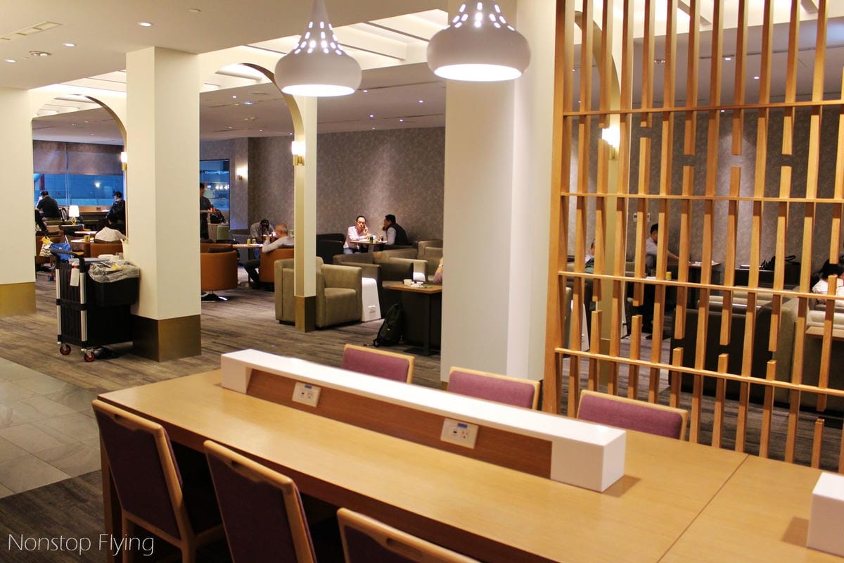 【桃園機場】中華航空 第二航廈貴賓室(梅苑/D4) -含設施、餐飲、開放時間分享 - 第16張圖 【桃園機場】中華航空 第二航廈貴賓室(梅苑/D4) -含設施、餐飲、開放時間分享