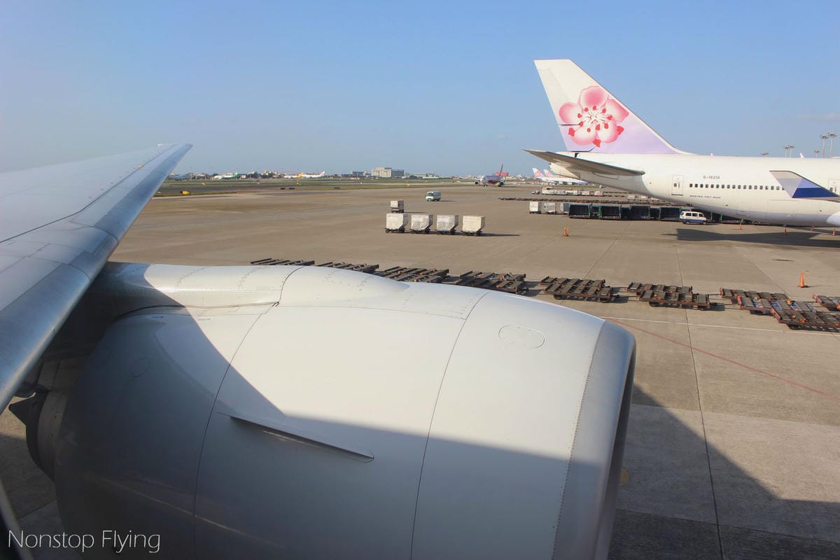 2019.05.03 中華航空 CI503 桃園-上海浦東 777-300ER飛行記錄 (豪華經濟艙座位) - 第27張圖 2019.05.03 中華航空 CI503 桃園-上海浦東 777-300ER飛行記錄 (豪華經濟艙座位)