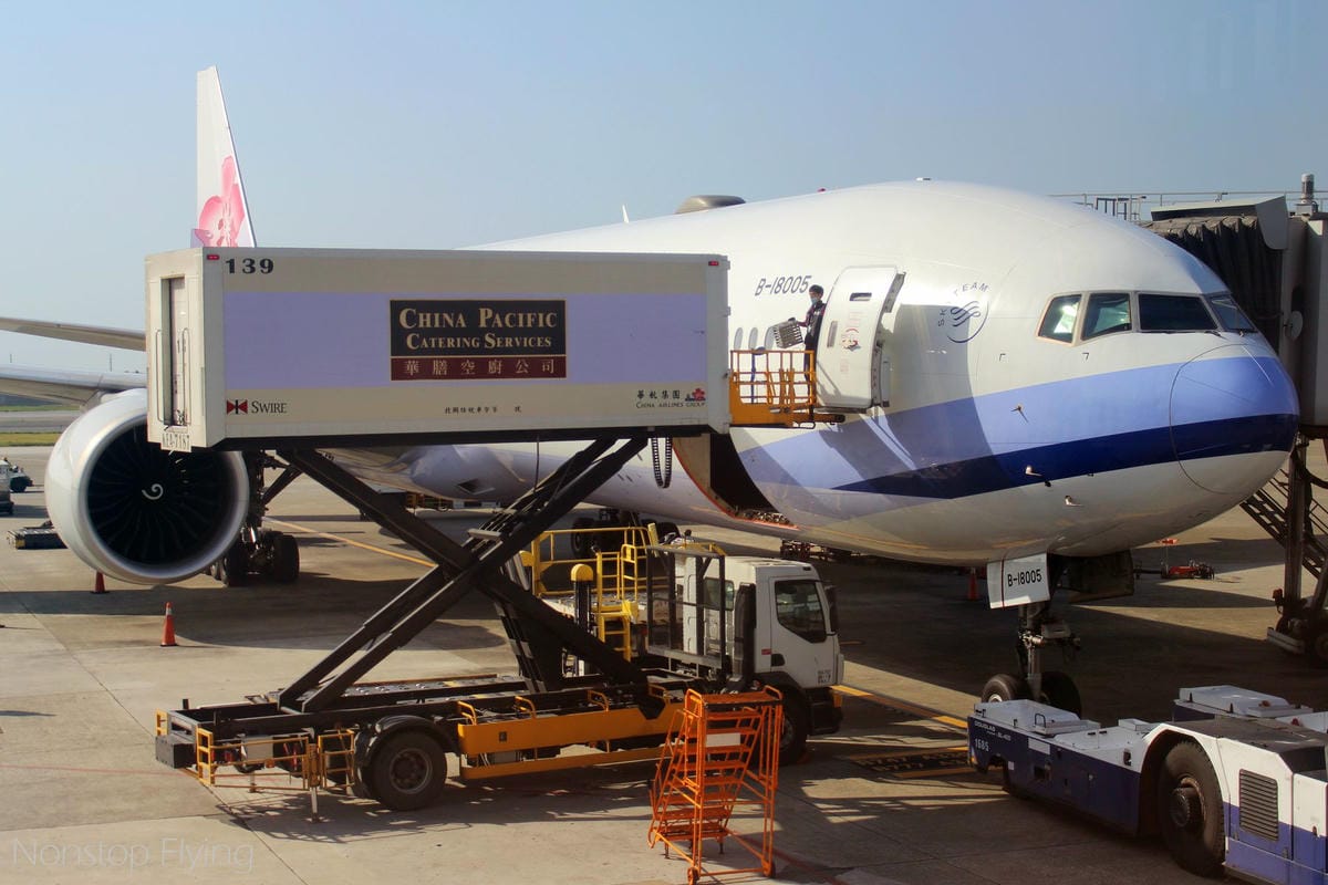 2019.05.03 中華航空 CI503 桃園-上海浦東 777-300ER飛行記錄 (豪華經濟艙座位) - 第8張圖 2019.05.03 中華航空 CI503 桃園-上海浦東 777-300ER飛行記錄 (豪華經濟艙座位)