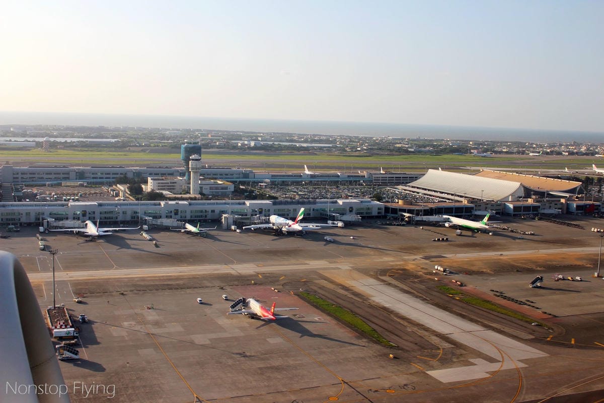 2019.05.03 中華航空 CI503 桃園-上海浦東 777-300ER飛行記錄 (豪華經濟艙座位) - 第38張圖 2019.05.03 中華航空 CI503 桃園-上海浦東 777-300ER飛行記錄 (豪華經濟艙座位)