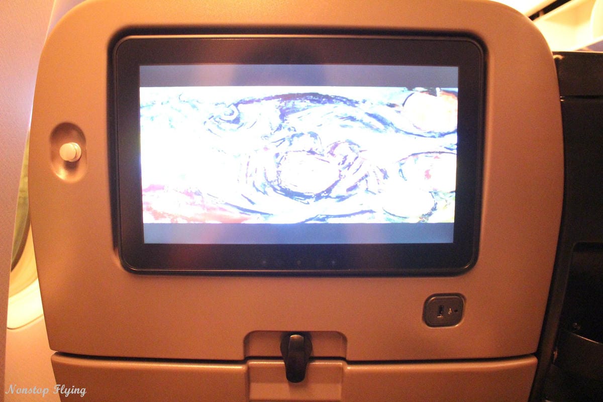 2019.05.05 中華航空 CI504 上海浦東-桃園 777-300ER飛行記錄 (豪華經濟艙座位)