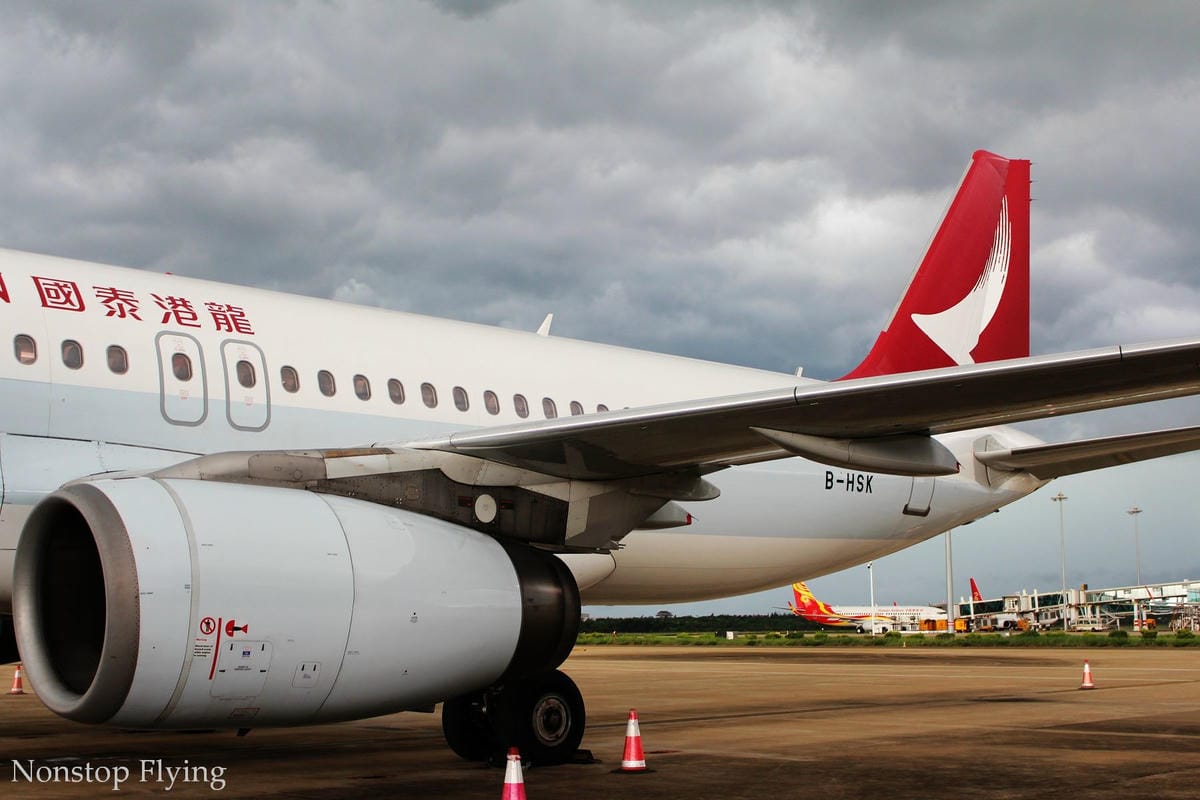 2019.06.30 國泰港龍 KA693 海口-香港 A320飛行記錄 -含海口貴賓室分享/ 一趟與暴風雨、機械搶修賽跑的旅程