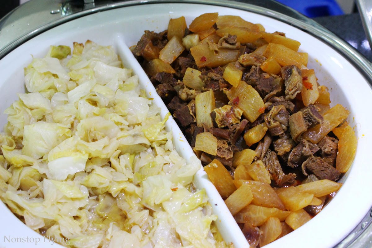 2019.06.30 國泰港龍 KA693 海口-香港 A320飛行記錄 -含海口貴賓室分享/ 一趟與暴風雨、機械搶修賽跑的旅程