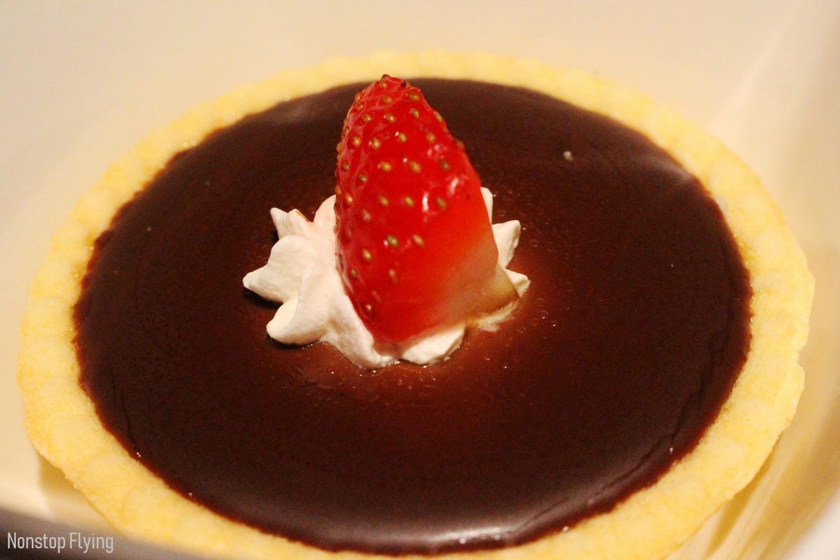 2019.06.30 國泰航空 CX468 香港-台北 A330商務艙飛行記錄 -驚喜升等與高潮迭起的旅程 - 第28張圖 2019.06.30 國泰航空 CX468 香港-台北 A330商務艙飛行記錄 -驚喜升等與高潮迭起的旅程