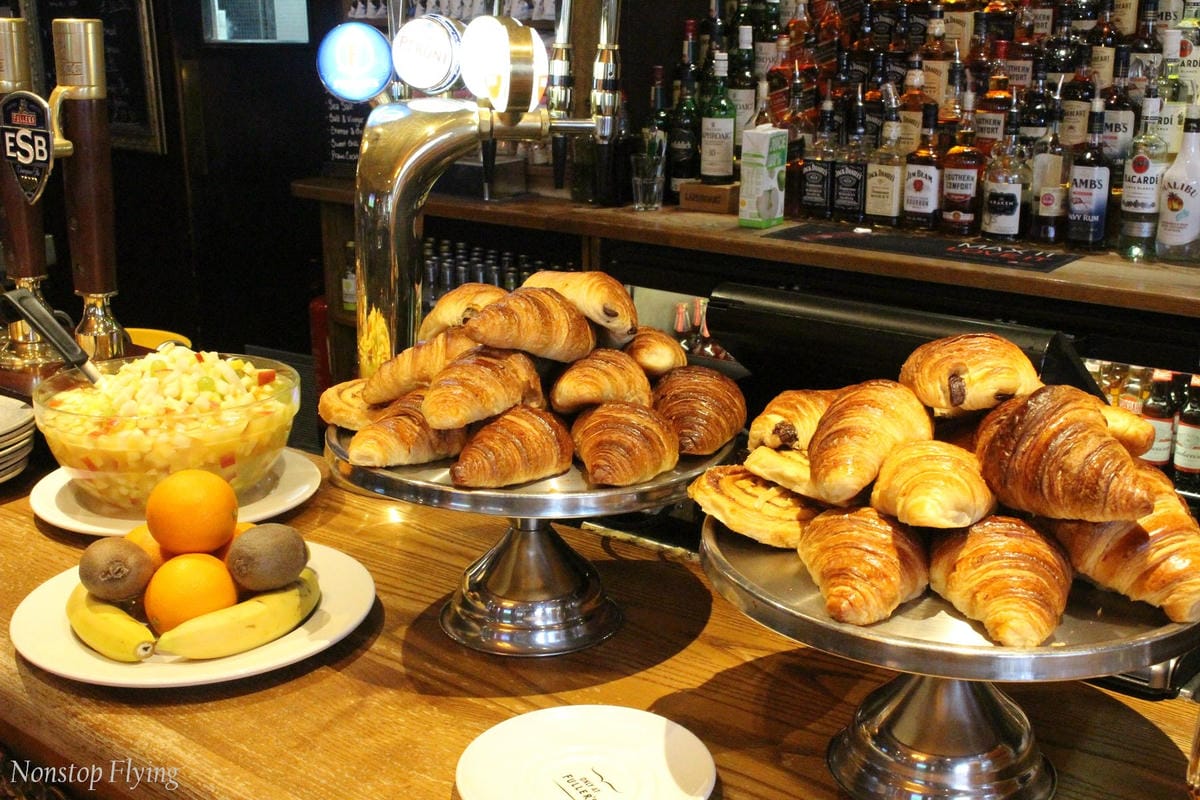 【倫敦住宿】The Wellington Hotel -Waterloo車站對面，步行達倫敦眼/大笨鐘，附豐盛早餐