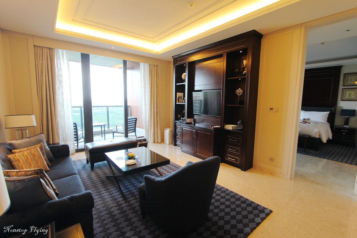 【中國海南】海口Ritz-Carlton酒店住宿心得 -含套房、酒廊、早餐、泳池公共設施分享 - 第12張圖 【中國海南】海口Ritz-Carlton酒店住宿心得 -含套房、酒廊、早餐、泳池公共設施分享