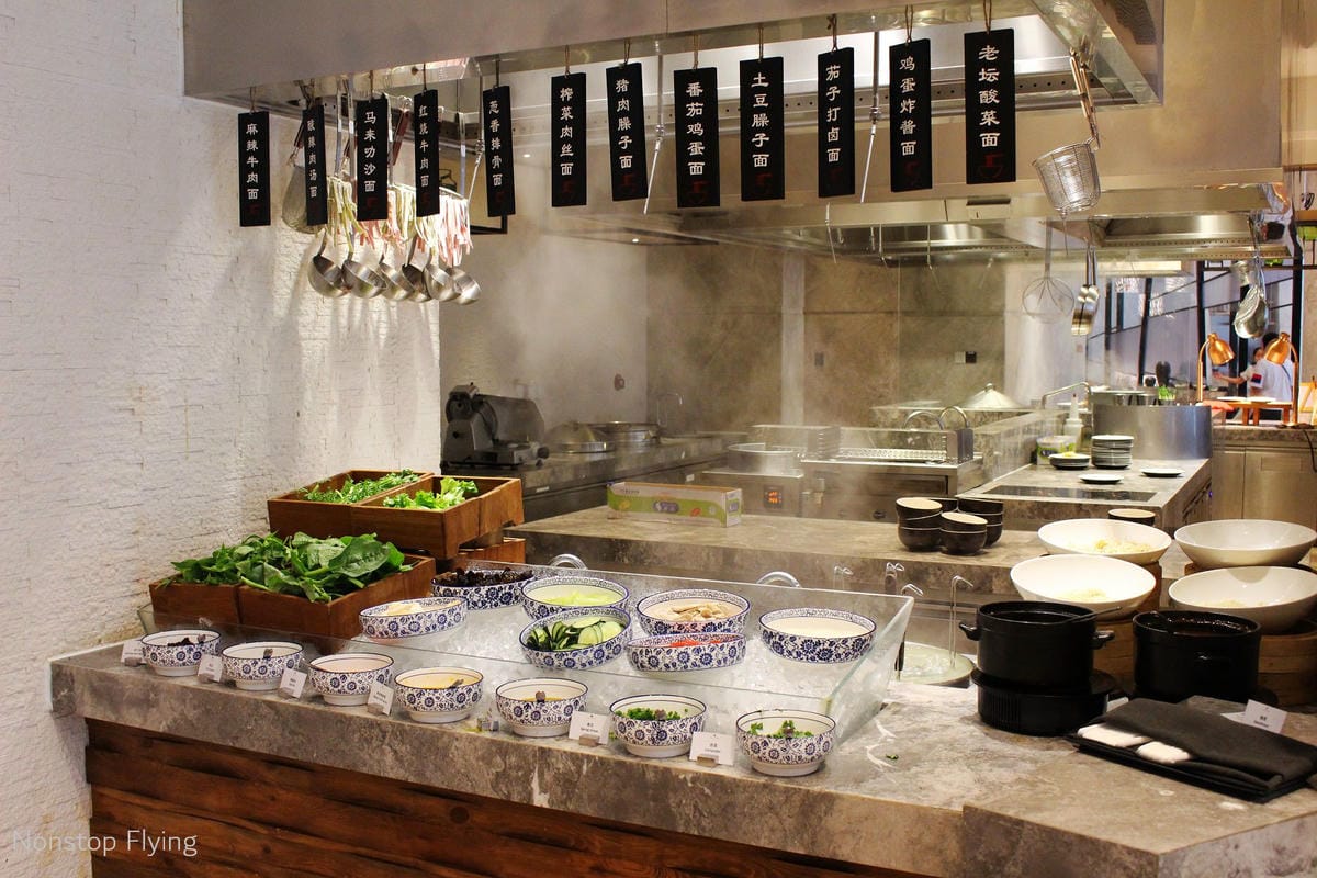 【中國海南】海口萬麗酒店住宿心得 -CP值超高! 一人台幣1000初住套房、用酒廊、吃早餐 - 第59張圖 【中國海南】海口萬麗酒店住宿心得 -CP值超高! 一人台幣1000初住套房、用酒廊、吃早餐