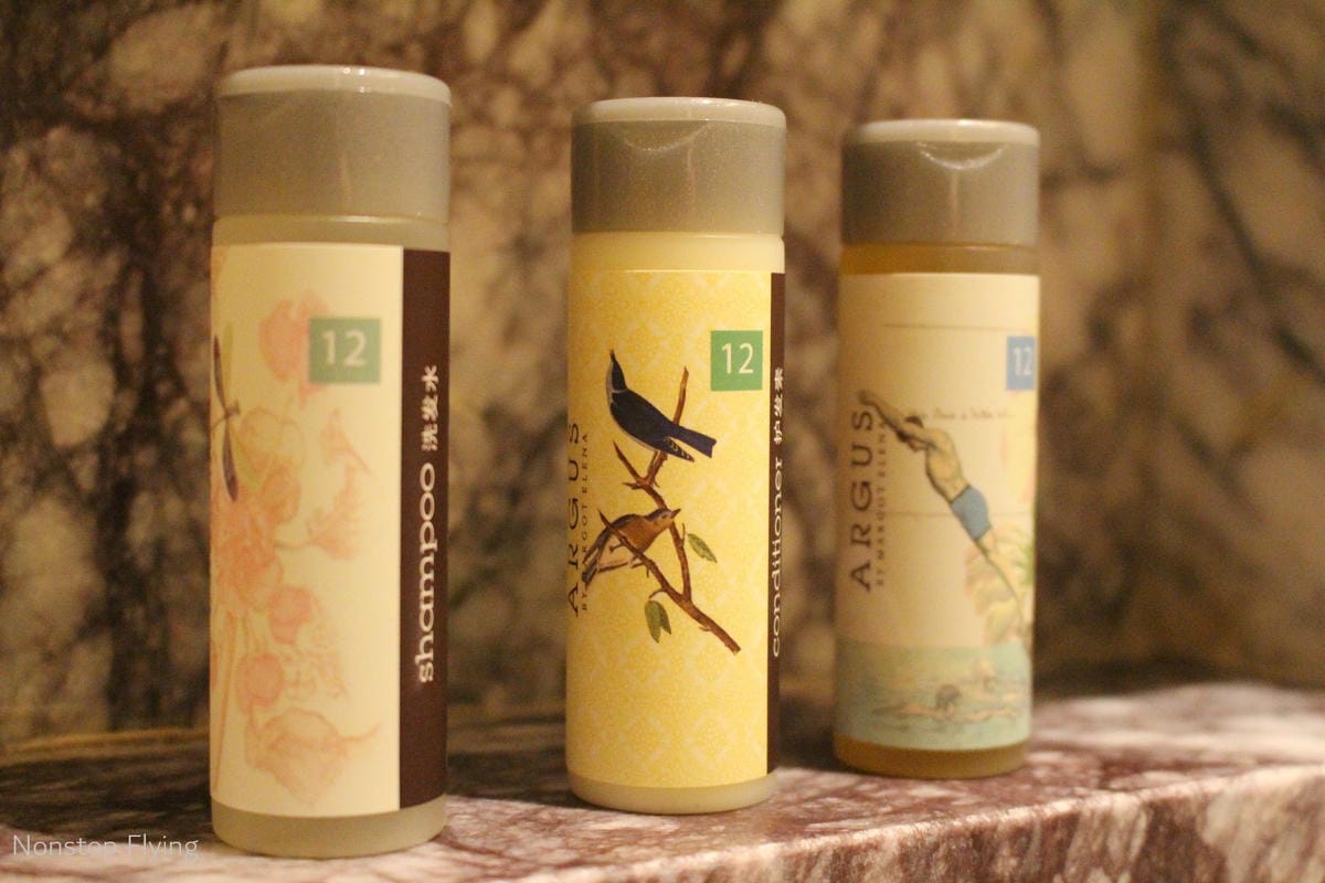 【中國海南】海口萬麗酒店住宿心得 -CP值超高! 一人台幣1000初住套房、用酒廊、吃早餐 - 第31張圖 【中國海南】海口萬麗酒店住宿心得 -CP值超高! 一人台幣1000初住套房、用酒廊、吃早餐