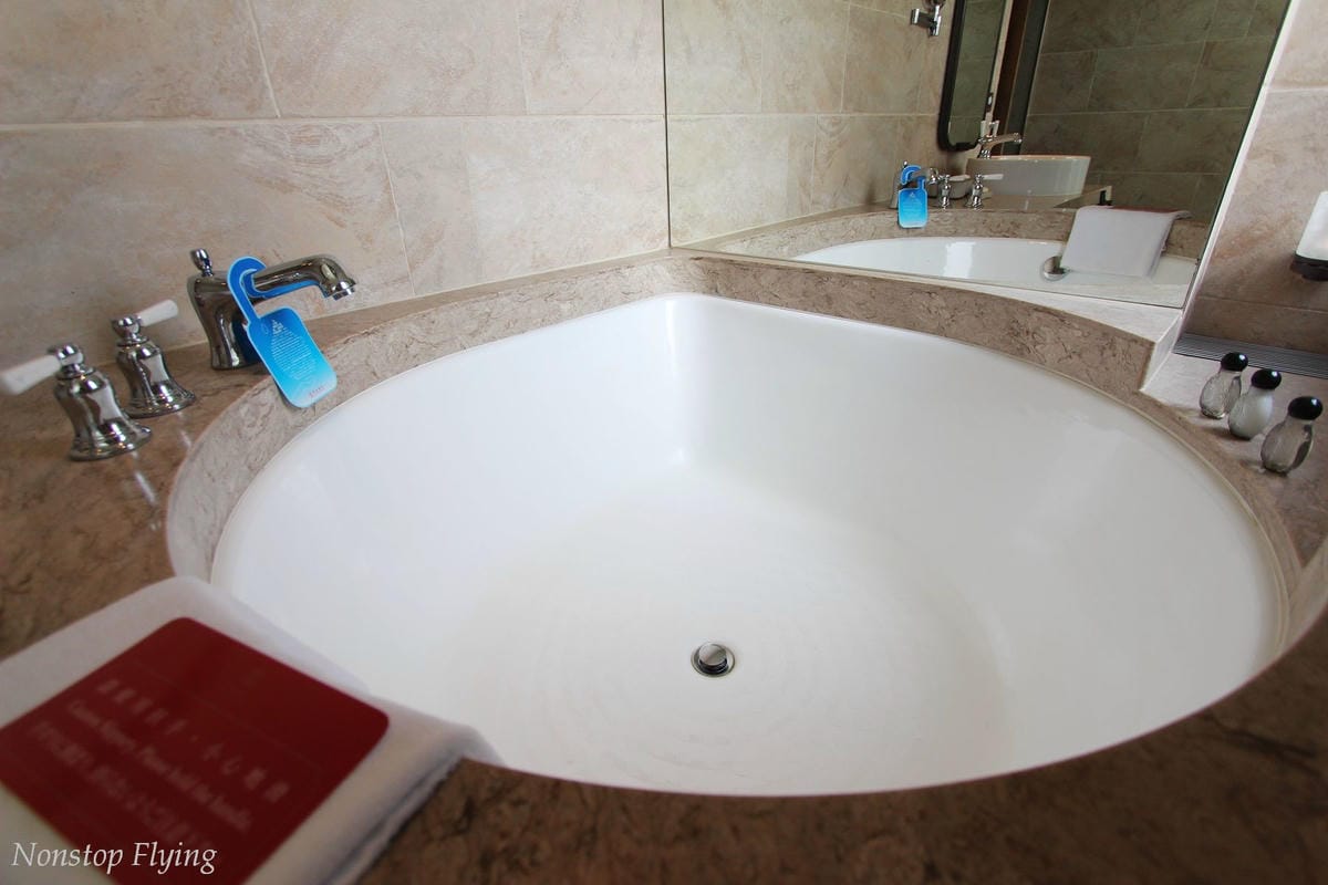 IMG_2462.jpg IMG_2462.jpg