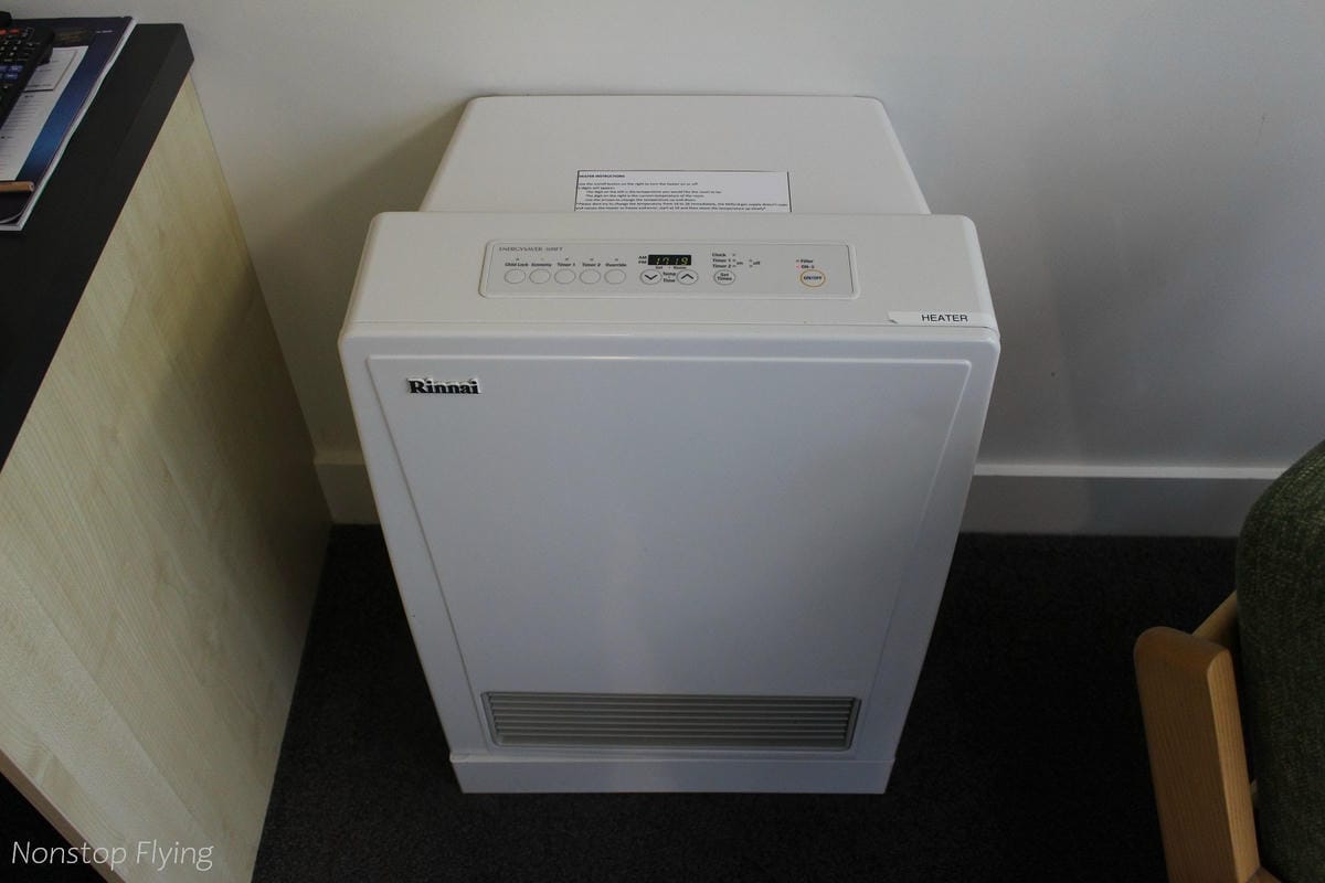 IMG_9888.jpg IMG_9888.jpg