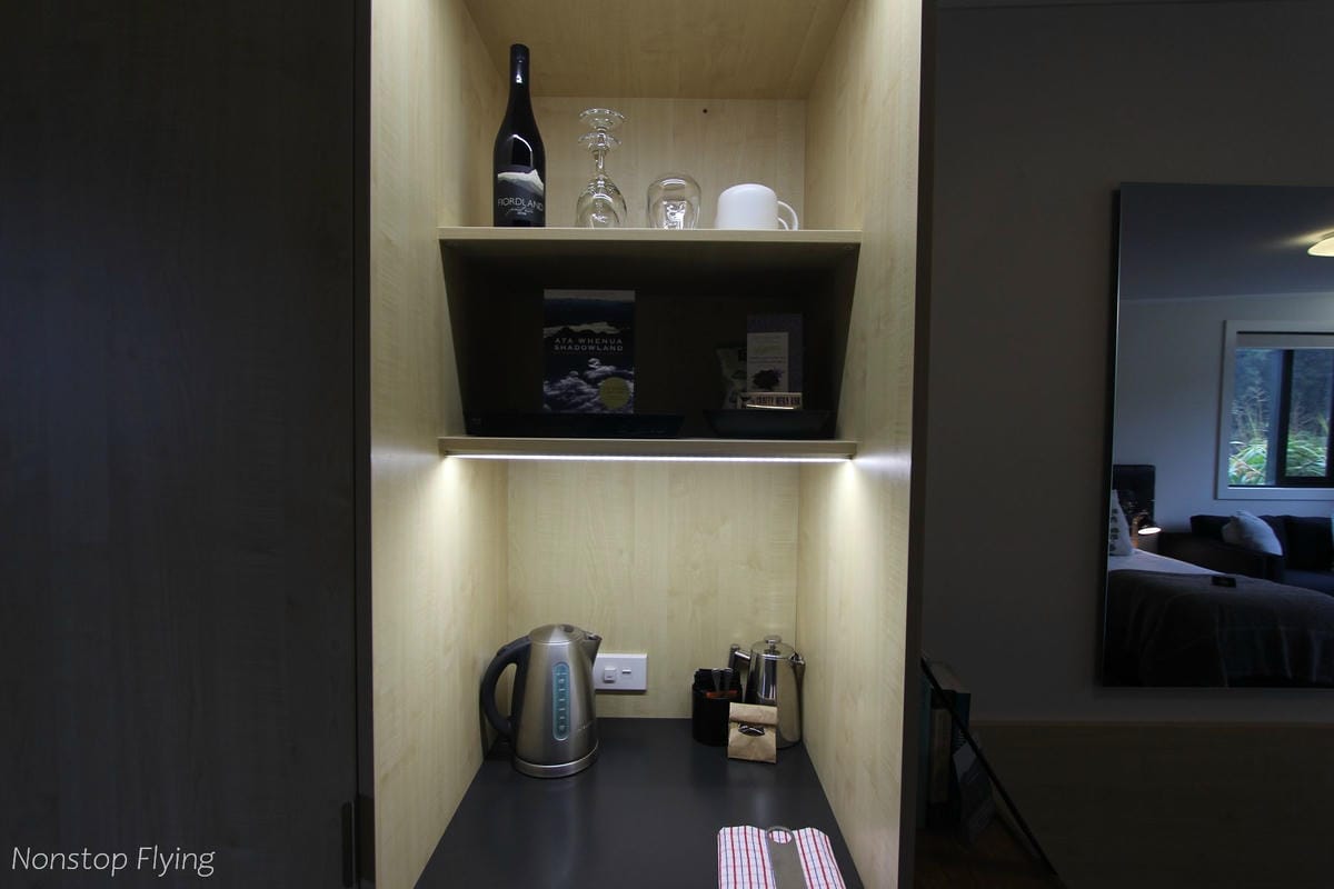 IMG_9877.jpg IMG_9877.jpg