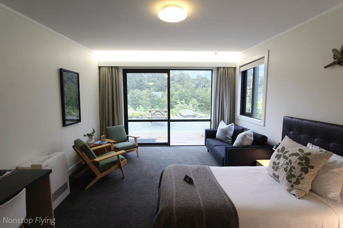 IMG_9873.jpg IMG_9873.jpg