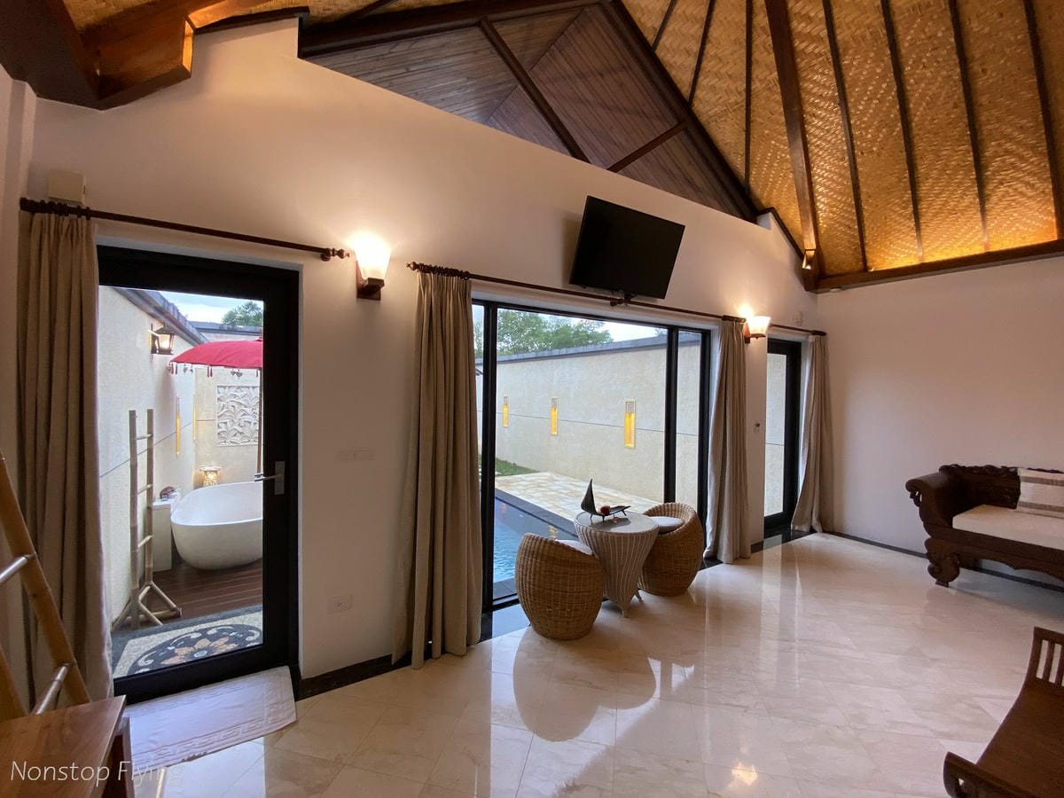 IMG_4549.jpg IMG_4549.jpg