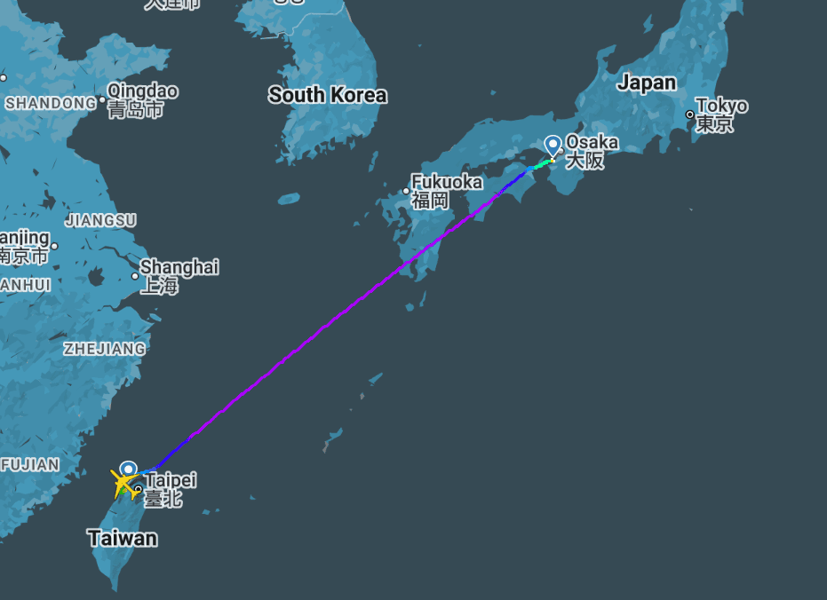 2025.11.25 國泰航空 CX565 大阪-台北 777-300 商務艙飛行記錄