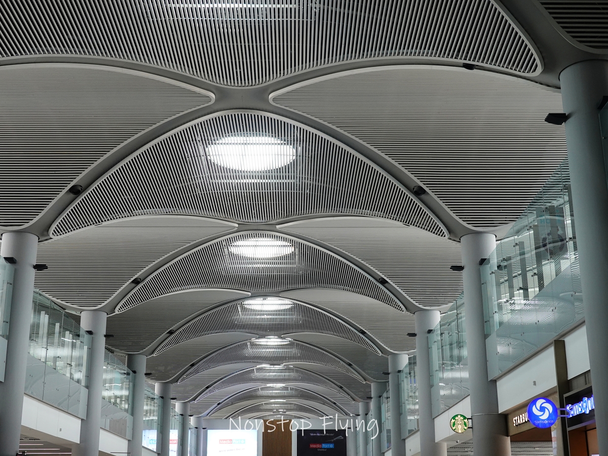 2025.09.19 新加坡航空 SQ391 伊斯坦堡-新加坡 A350-900商務艙飛行記錄