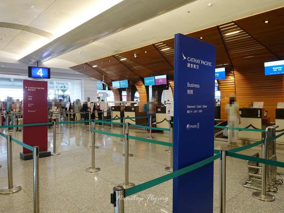 2025.10.10 國泰航空 CX450 台北-東京 777-300 飛行記錄