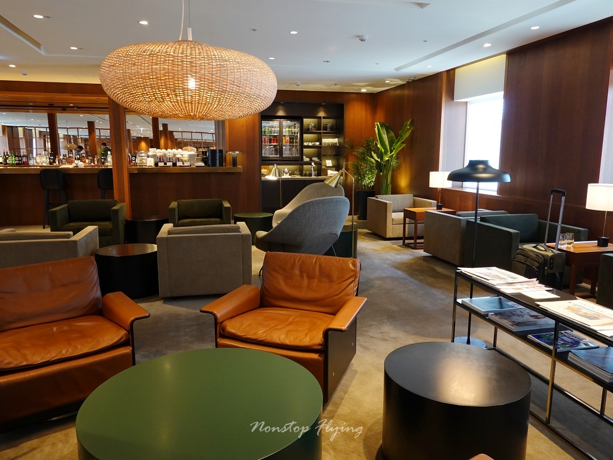 2025.10.10 國泰航空 CX450 台北-東京 777-300 飛行記錄