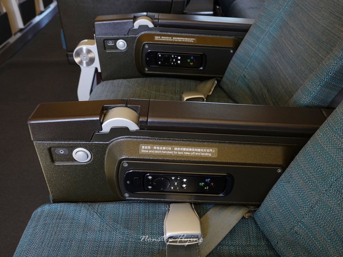 2025.10.10 國泰航空 CX450 台北-東京 777-300 飛行記錄