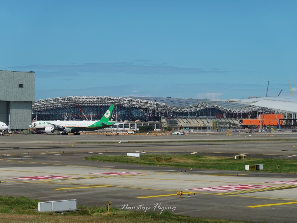2025.10.10 國泰航空 CX450 台北-東京 777-300 飛行記錄