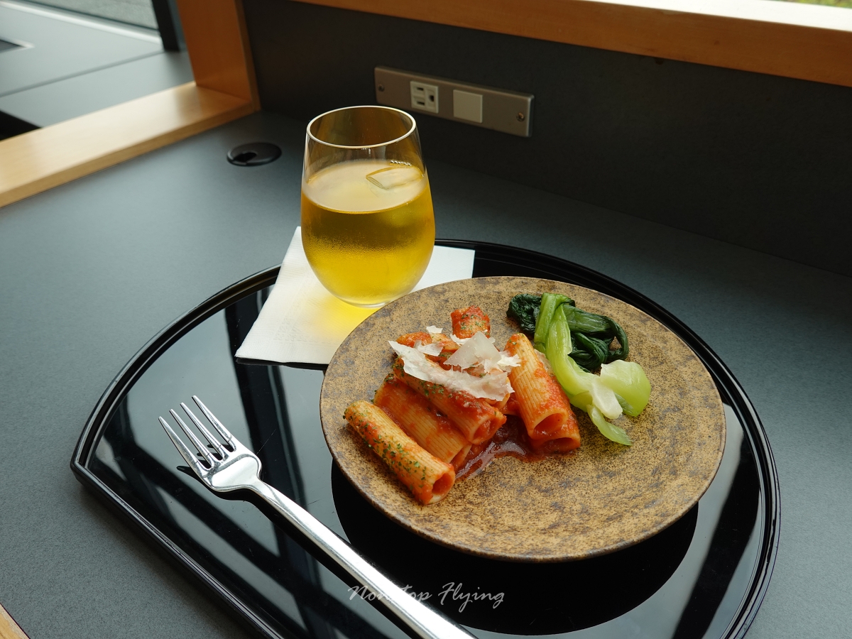 2025.10.13 國泰航空 CX451 東京-台北 777-300 飛行記錄 - 第44張圖 2025.10.13 國泰航空 CX451 東京-台北 777-300 飛行記錄