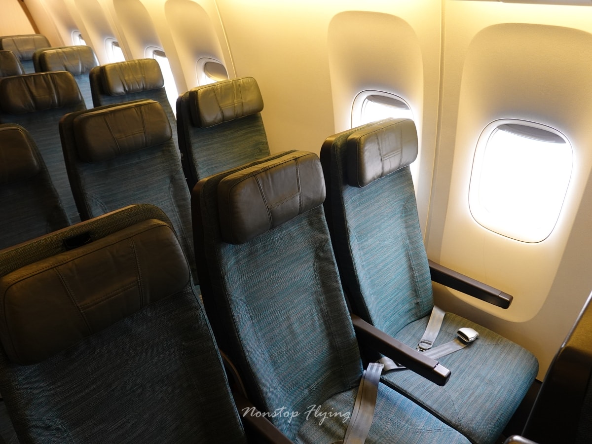 2025.11.21 國泰航空 CX564 台北-大阪 777-300 飛行記錄 - 第10張圖 2025.11.21 國泰航空 CX564 台北-大阪 777-300 飛行記錄