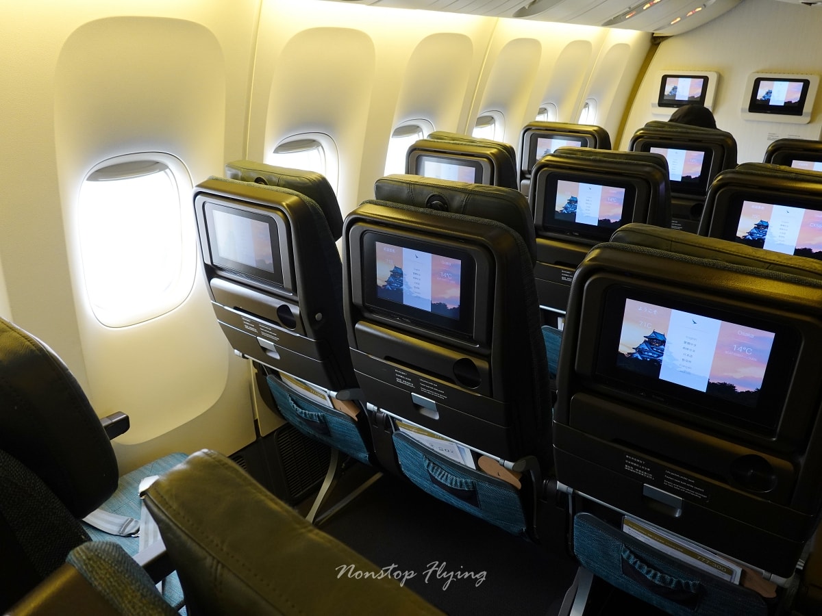 2025.11.21 國泰航空 CX564 台北-大阪 777-300 飛行記錄 - 第13張圖 2025.11.21 國泰航空 CX564 台北-大阪 777-300 飛行記錄
