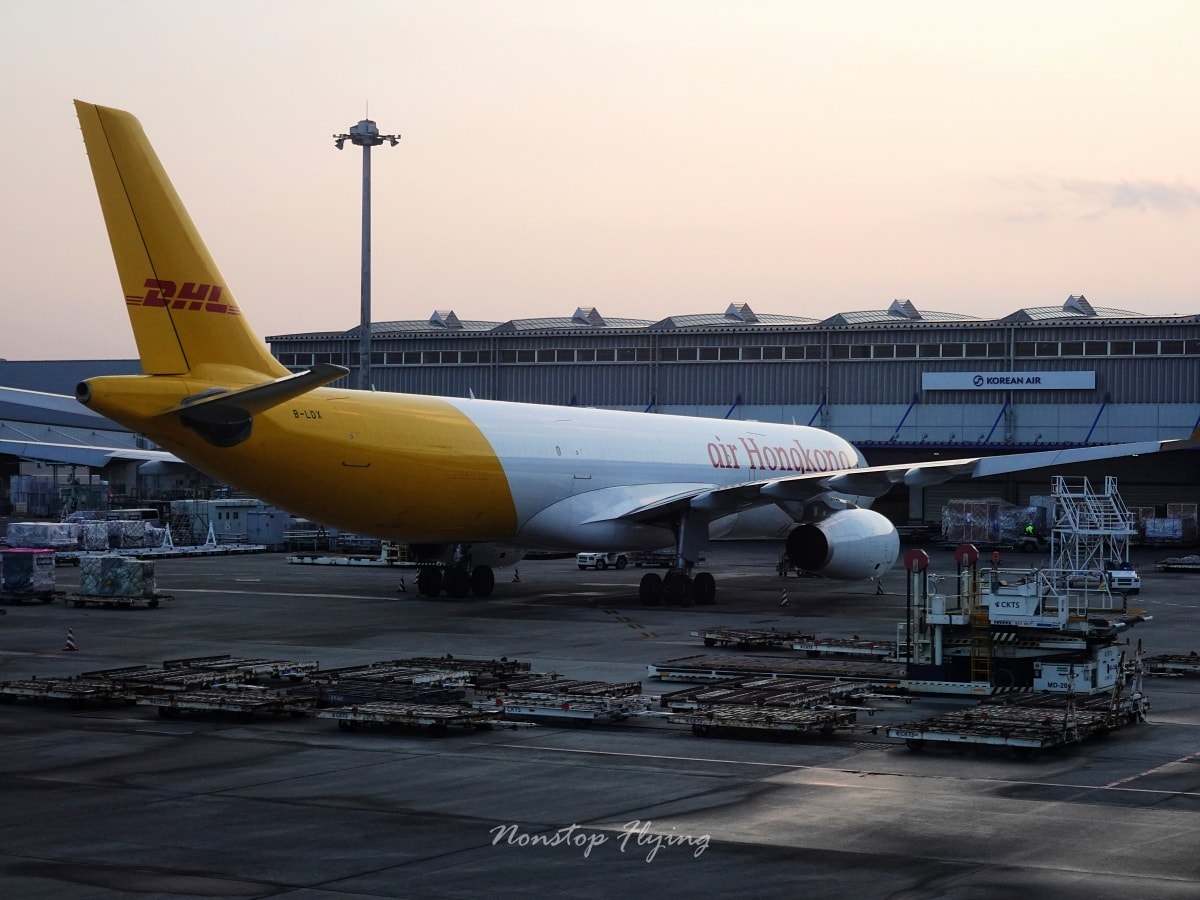 2025.11.25 國泰航空 CX565 大阪-台北 777-300 商務艙飛行記錄 - 第66張圖 2025.11.25 國泰航空 CX565 大阪-台北 777-300 商務艙飛行記錄