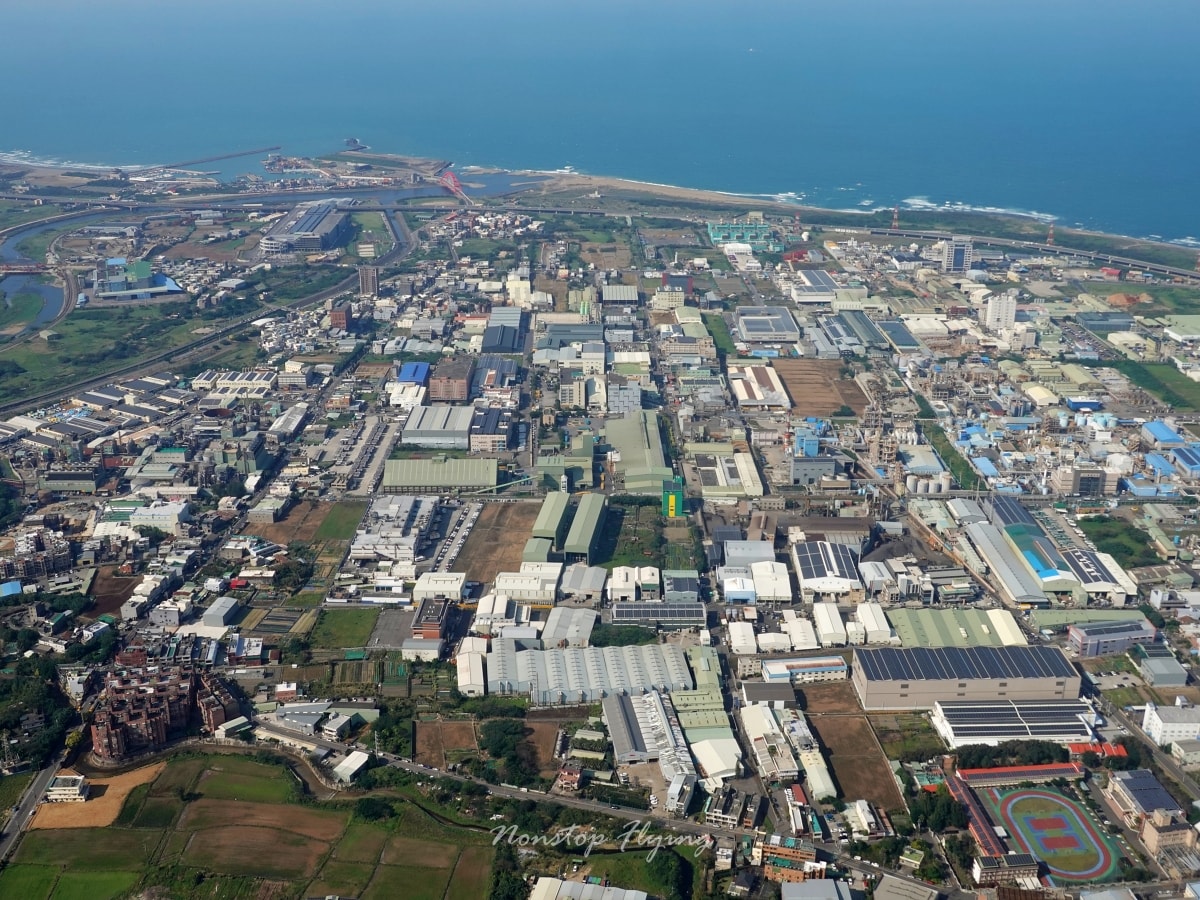 2026.01.09 國泰航空 CX450 台北-東京 777-300 商務艙飛行記錄