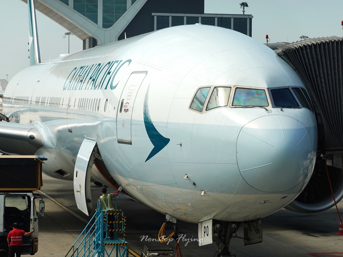 2026.02.05 國泰航空 CX489 台北-香港 777-300ER 爾雅商務艙Aria Suite 飛行記錄