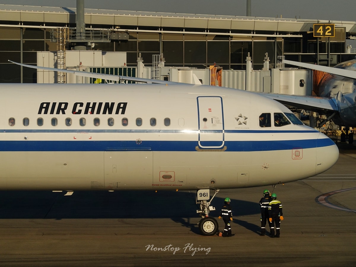 2026.01.13 國泰航空 CX451 東京-台北 777-300 飛行記錄