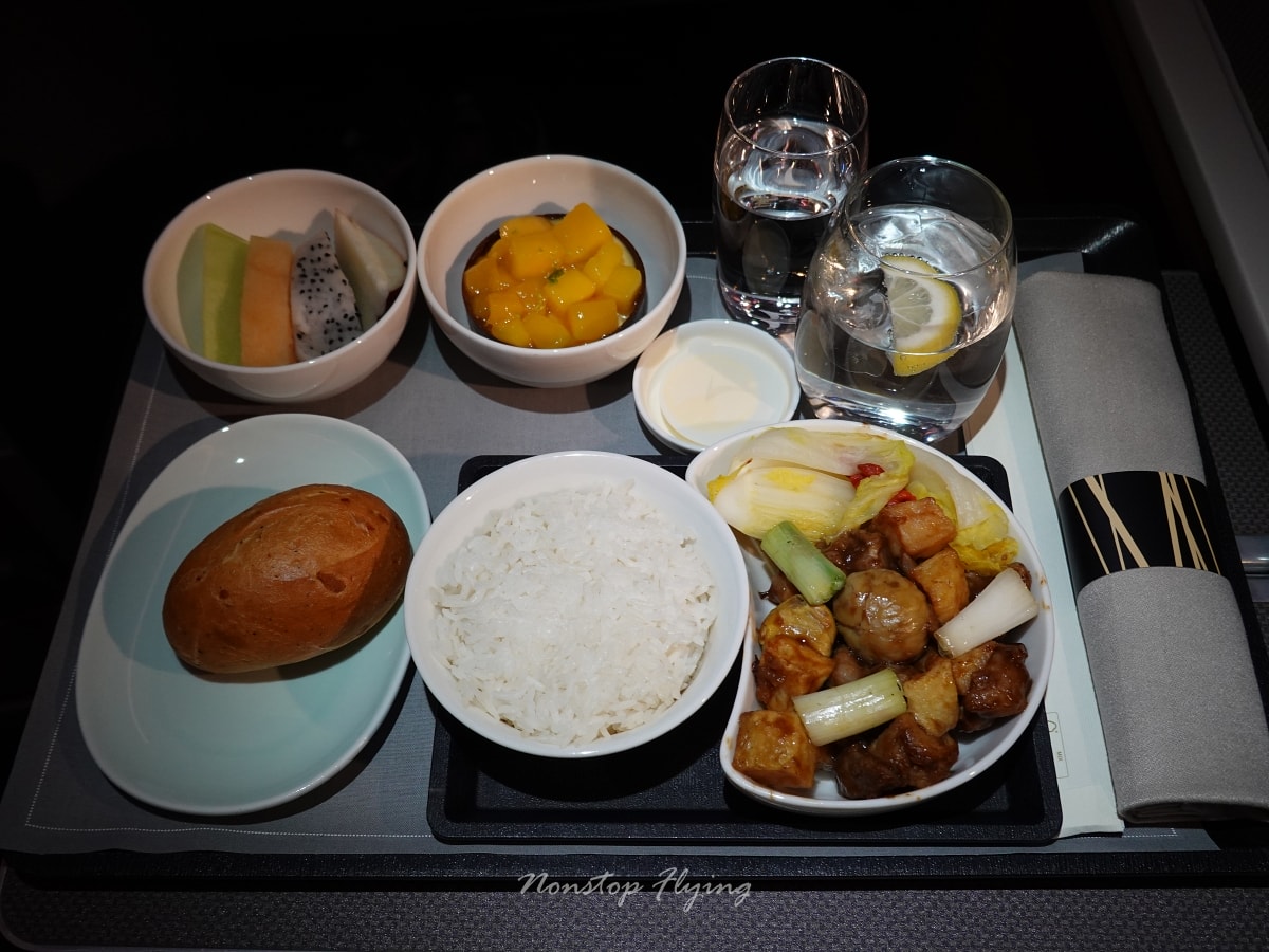 2026.02.08 國泰航空 CX408 香港-台北 A330-300 商務艙 飛行記錄 - 第32張圖 2026.02.08 國泰航空 CX408 香港-台北 A330-300 商務艙 飛行記錄