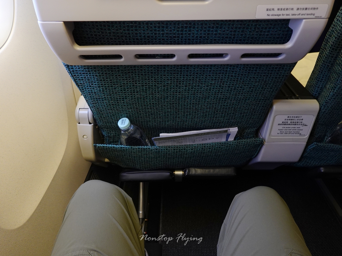2026.04.07 國泰航空 CX882 香港-洛杉磯 777-300ER 特選經濟艙 飛行記錄 - 第22張圖 2026.04.07 國泰航空 CX882 香港-洛杉磯 777-300ER 特選經濟艙 飛行記錄