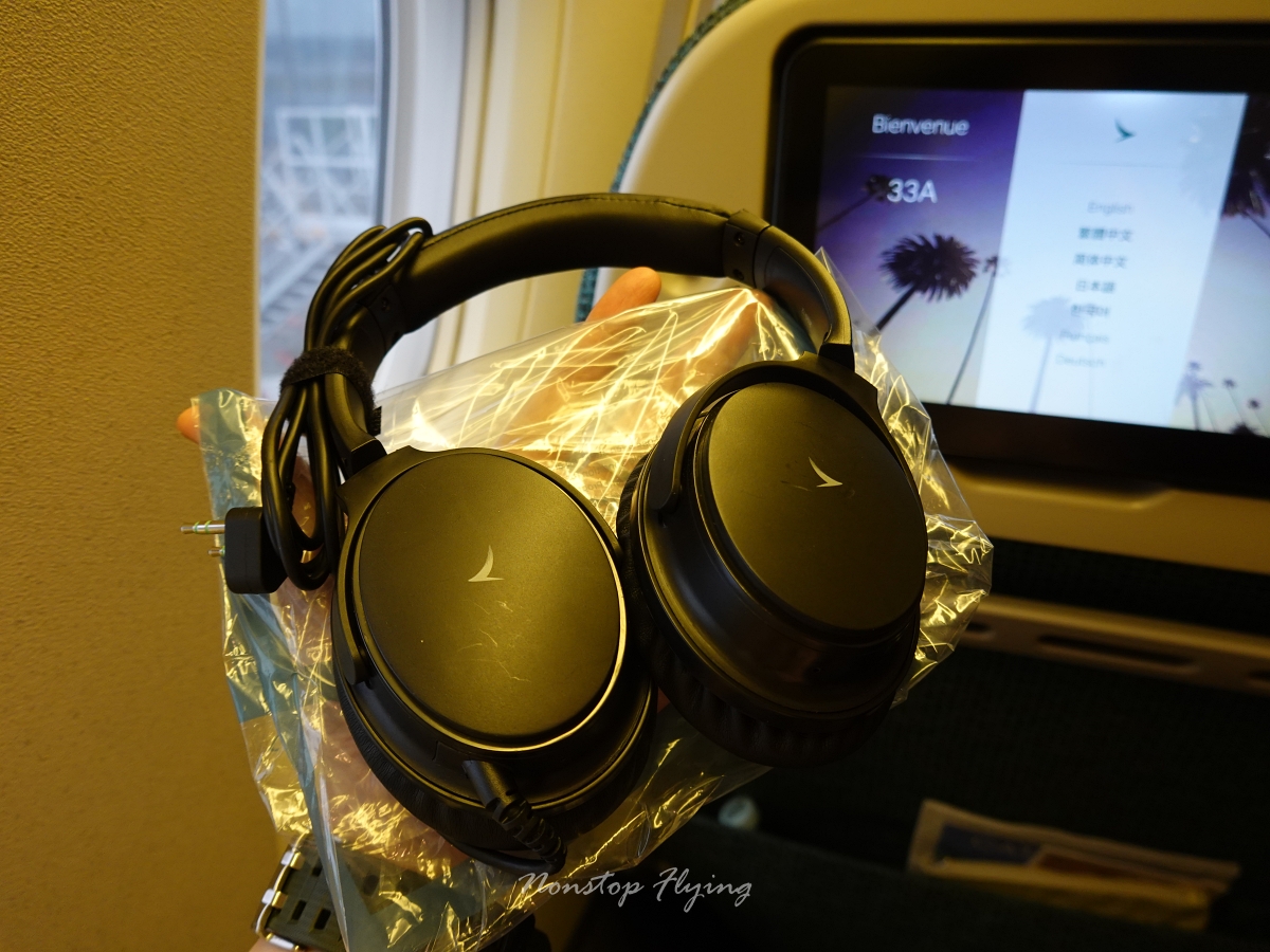 2026.04.07 國泰航空 CX882 香港-洛杉磯 777-300ER 特選經濟艙 飛行記錄 - 第25張圖 2026.04.07 國泰航空 CX882 香港-洛杉磯 777-300ER 特選經濟艙 飛行記錄