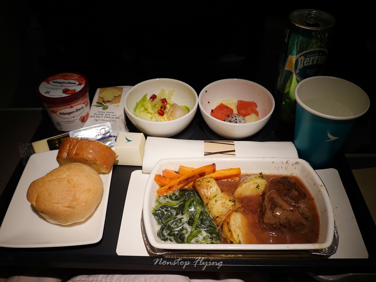 2026.04.07 國泰航空 CX882 香港-洛杉磯 777-300ER 特選經濟艙 飛行記錄 - 第38張圖 2026.04.07 國泰航空 CX882 香港-洛杉磯 777-300ER 特選經濟艙 飛行記錄