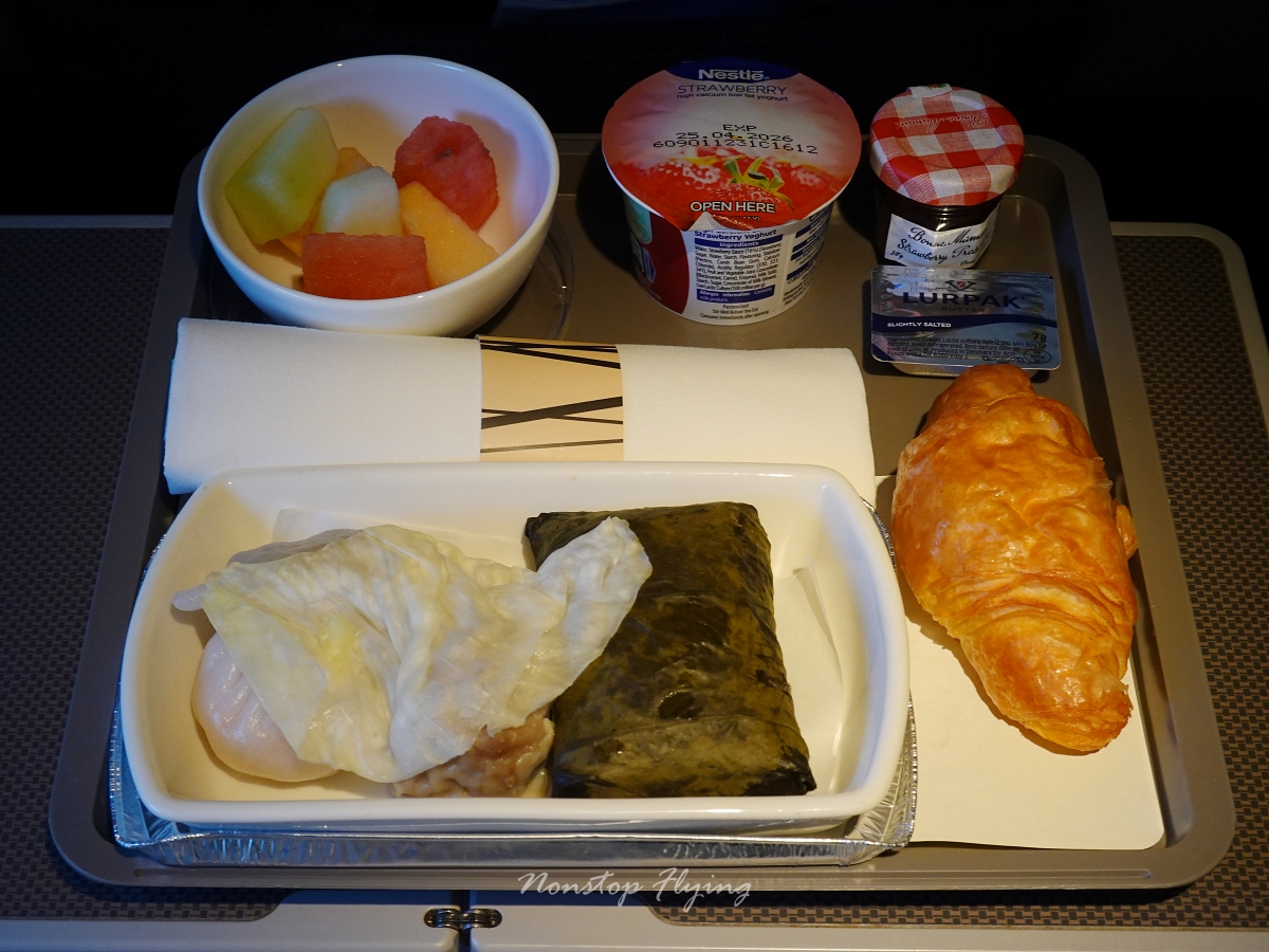 2026.04.07 國泰航空 CX882 香港-洛杉磯 777-300ER 特選經濟艙 飛行記錄 - 第48張圖 2026.04.07 國泰航空 CX882 香港-洛杉磯 777-300ER 特選經濟艙 飛行記錄