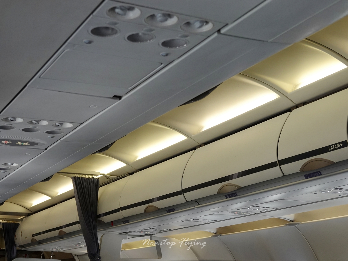 2026.04.11 LATAM南美航空 LA2111 利馬-阿雷基帕 A319 飛行記錄