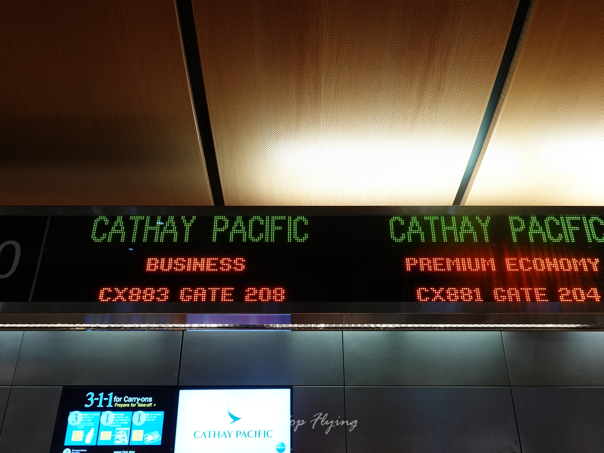 2026.04.19 國泰航空 CX883 洛杉磯-香港 777-300ER 商務艙 飛行記錄