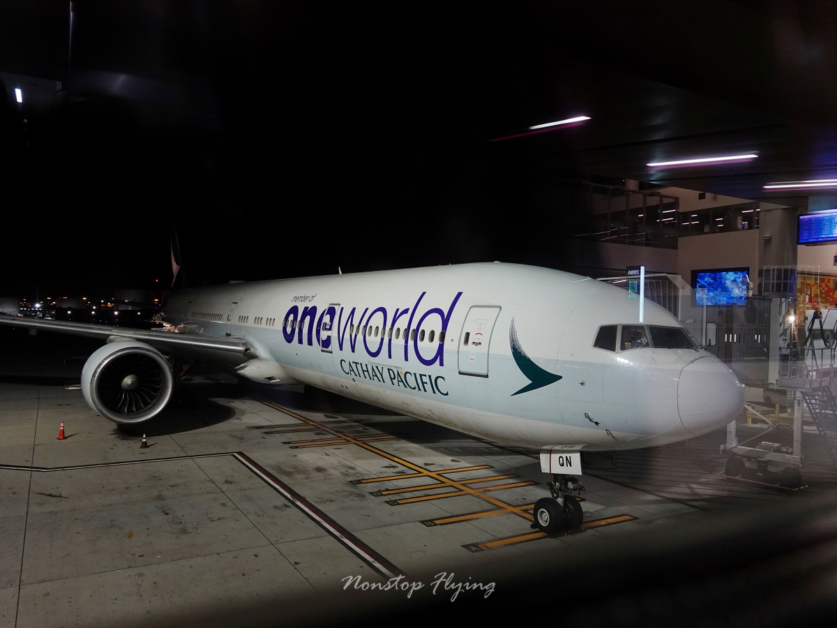 2026.04.19 國泰航空 CX883 洛杉磯-香港 777-300ER 商務艙 飛行記錄