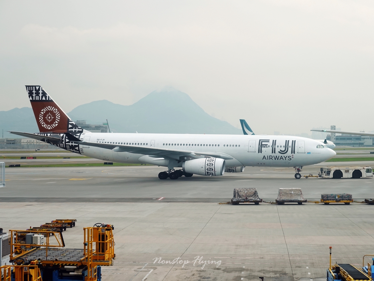 2026.04.21 國泰航空 CX400 香港-台北 A330-300 商務艙 飛行記錄