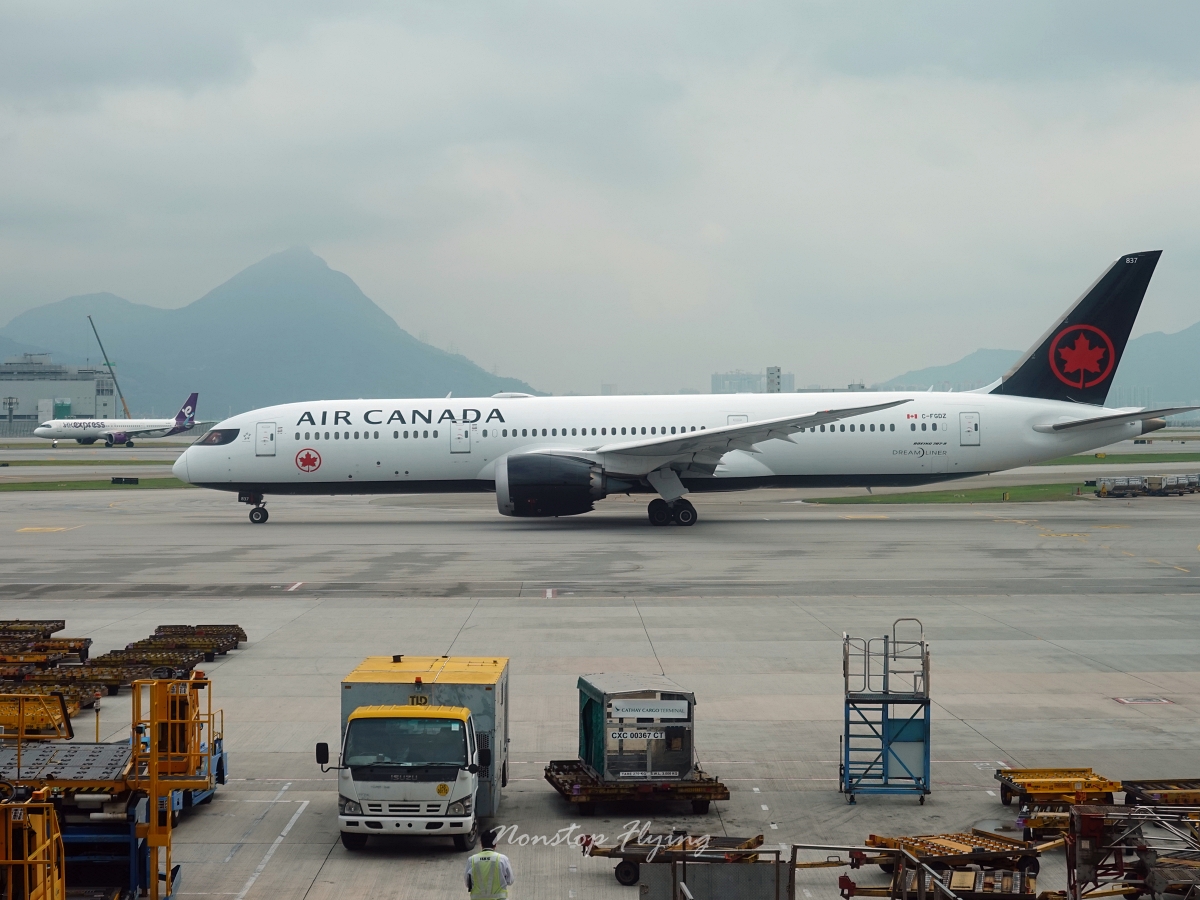 2026.04.21 國泰航空 CX400 香港-台北 A330-300 商務艙 飛行記錄