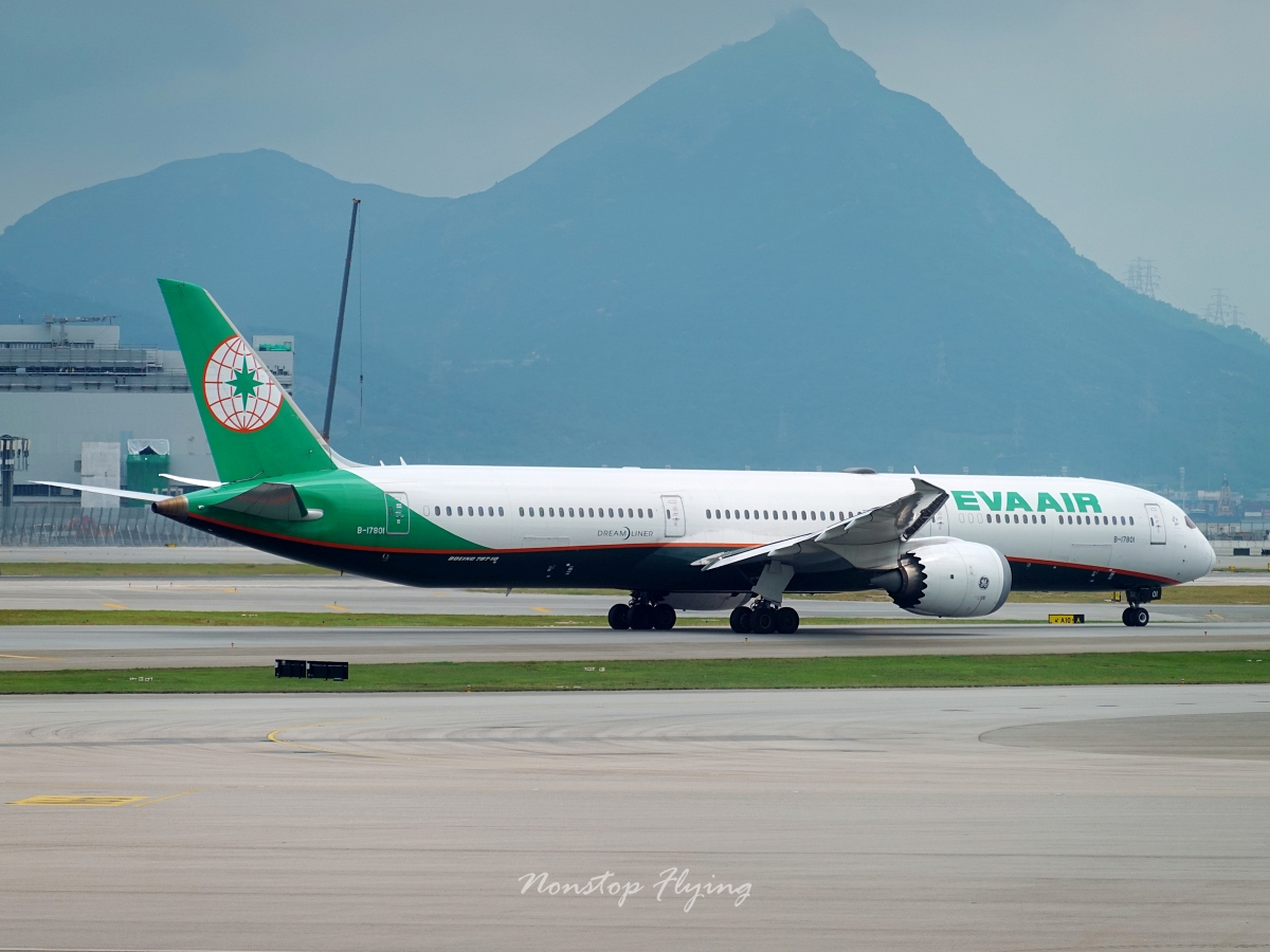 2026.04.21 國泰航空 CX400 香港-台北 A330-300 商務艙 飛行記錄