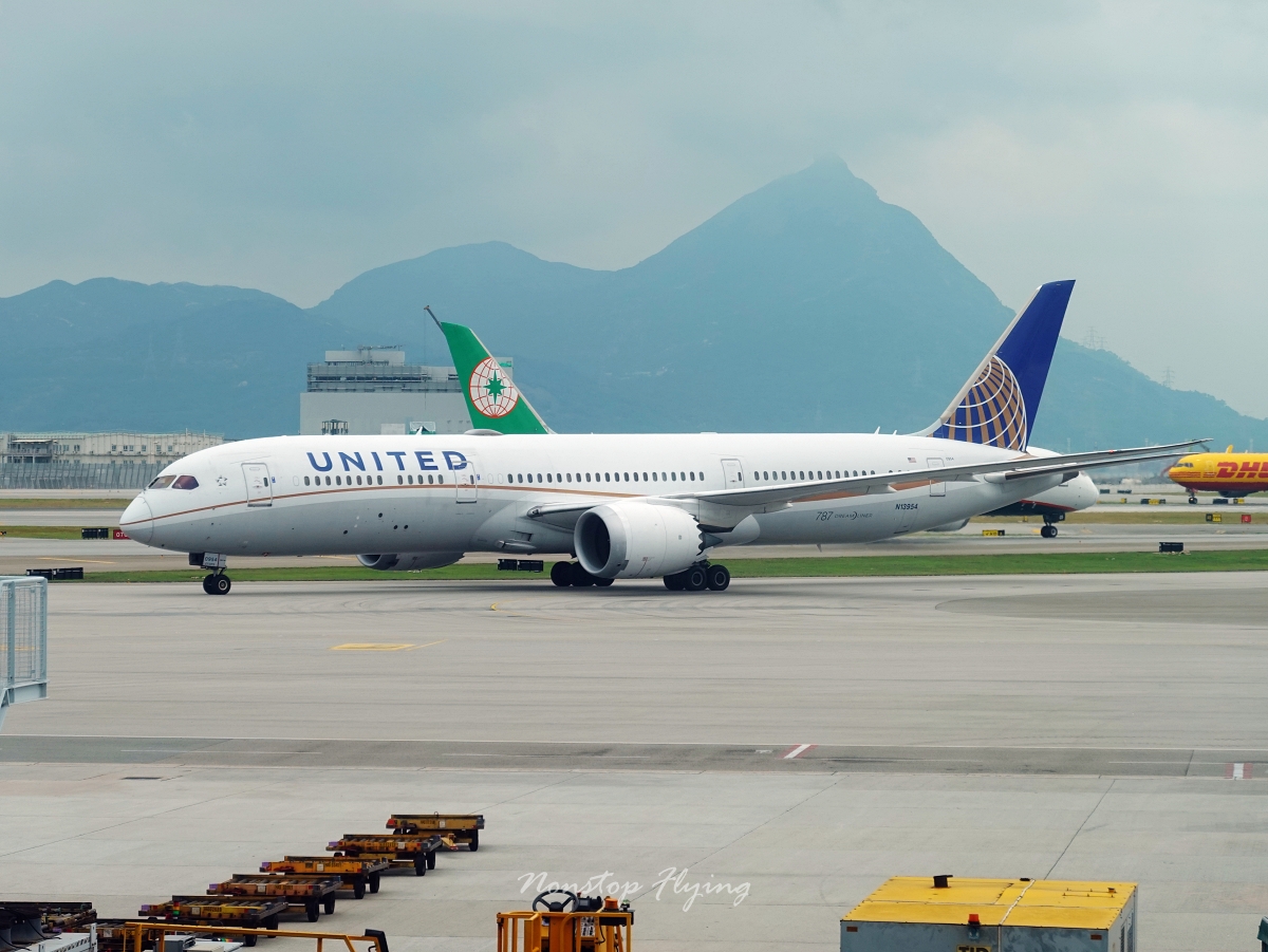 2026.04.21 國泰航空 CX400 香港-台北 A330-300 商務艙 飛行記錄