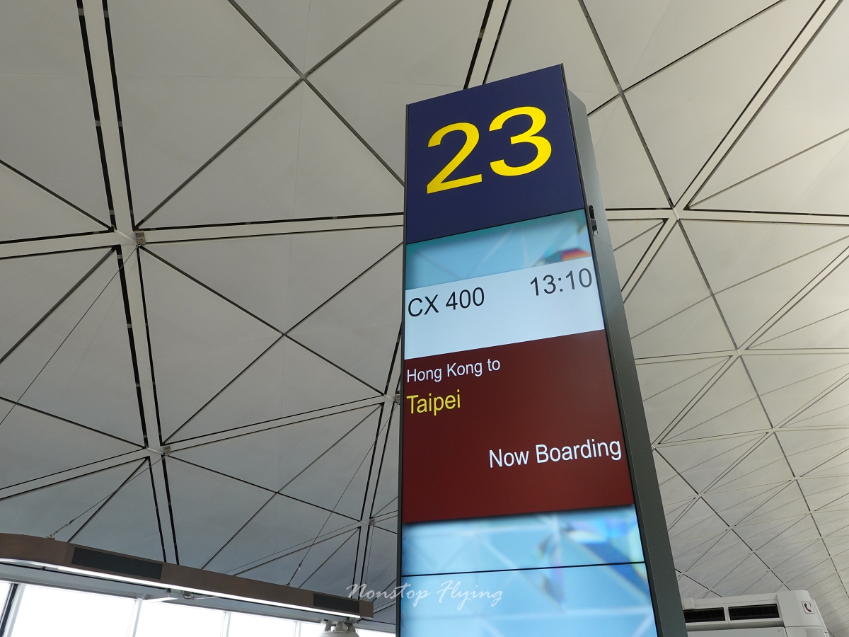 2026.04.21 國泰航空 CX400 香港-台北 A330-300 商務艙 飛行記錄