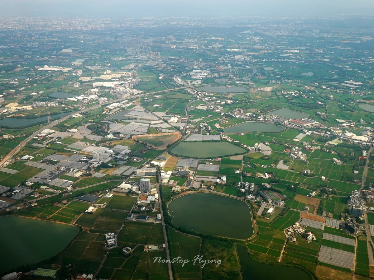 2026.04.21 國泰航空 CX400 香港-台北 A330-300 商務艙 飛行記錄