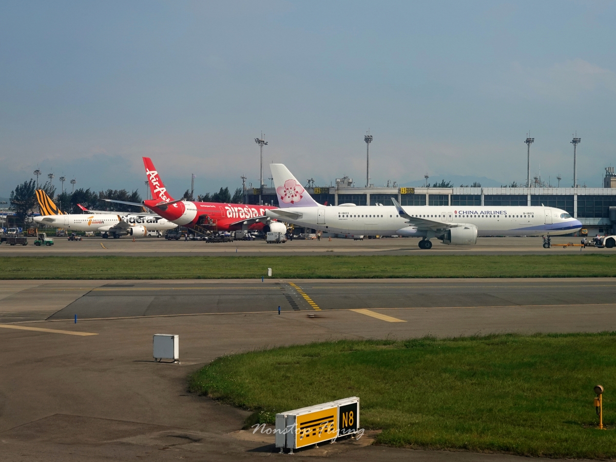 2026.04.21 國泰航空 CX400 香港-台北 A330-300 商務艙 飛行記錄